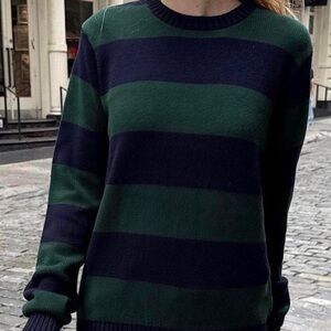 BRANDY MELVILLE stripped sweater